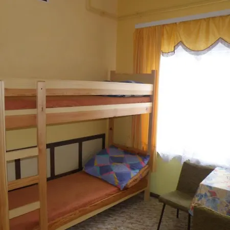 Szkolne Schronisko Mlodziezowe Zloty Widok