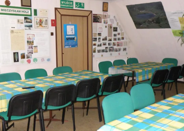 ホステル Szkolne Schronisko Mlodziezowe Zloty Widok *